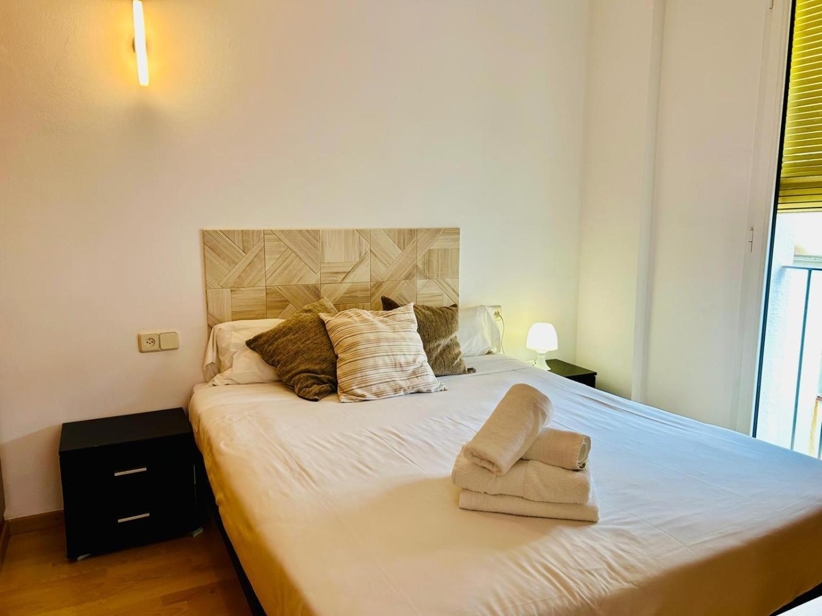 Apartaments Ample Port Marina بالاموس المظهر الخارجي الصورة